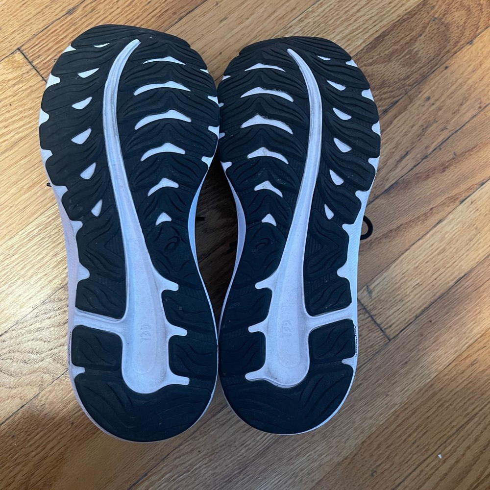 ASICS Gel-Excite8 - Picture 2 of 9